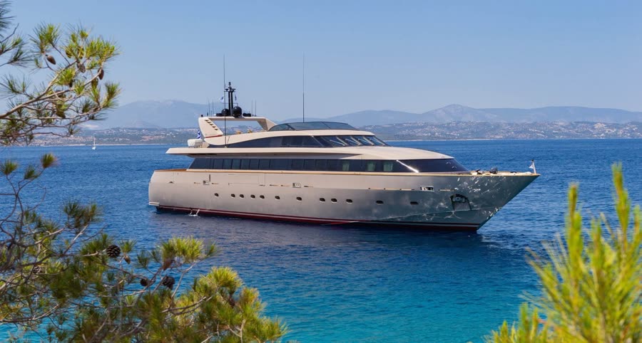 M/Y Wizard