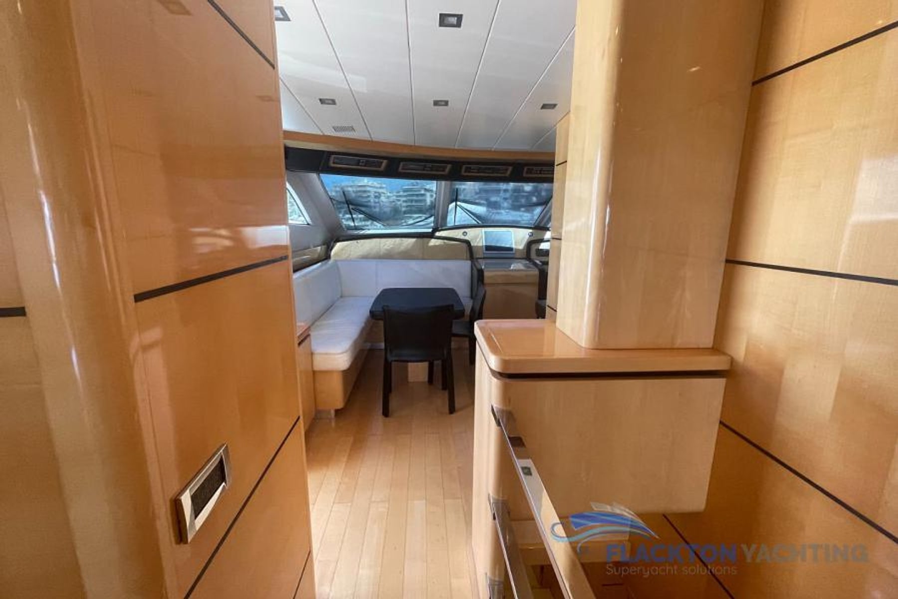 Motor Yacht — 10