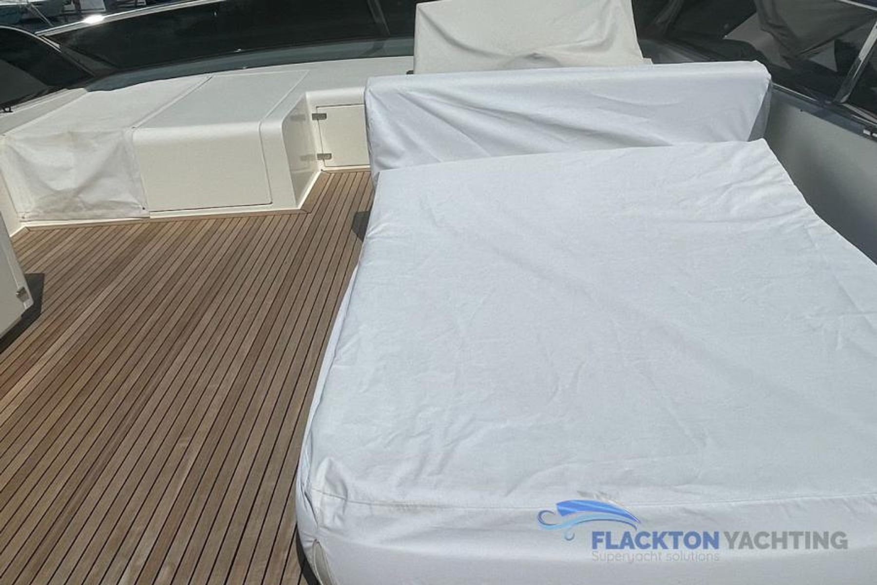 Motor Yacht — 65