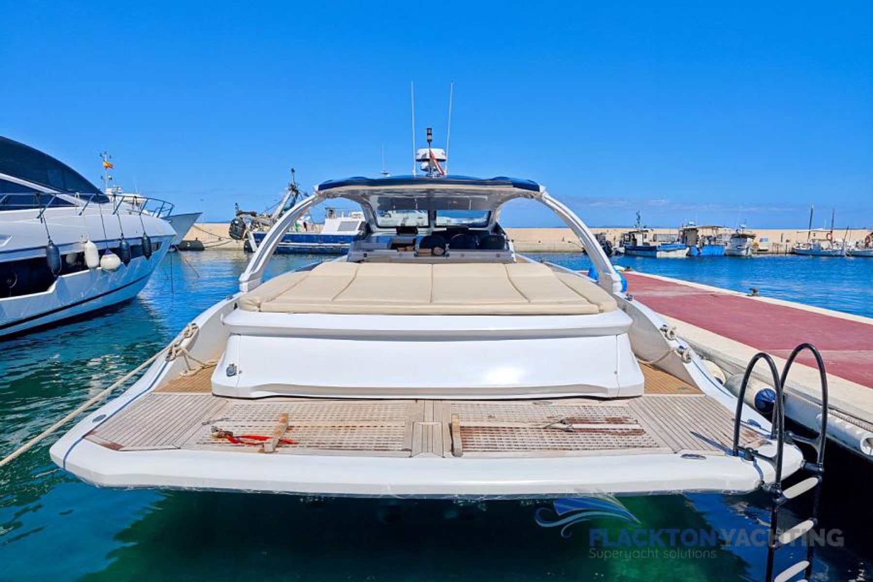 CALA DI LUNA — 28
